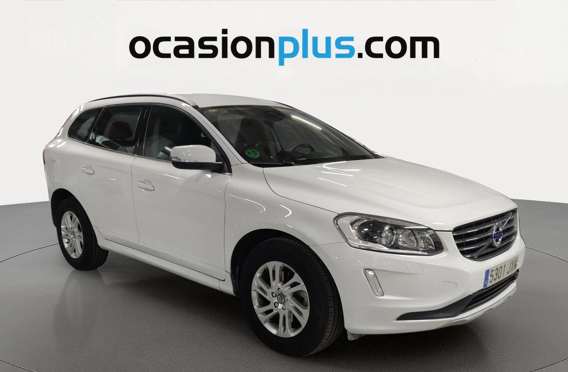 Volvo XC60 D4 Momentum - foto 2