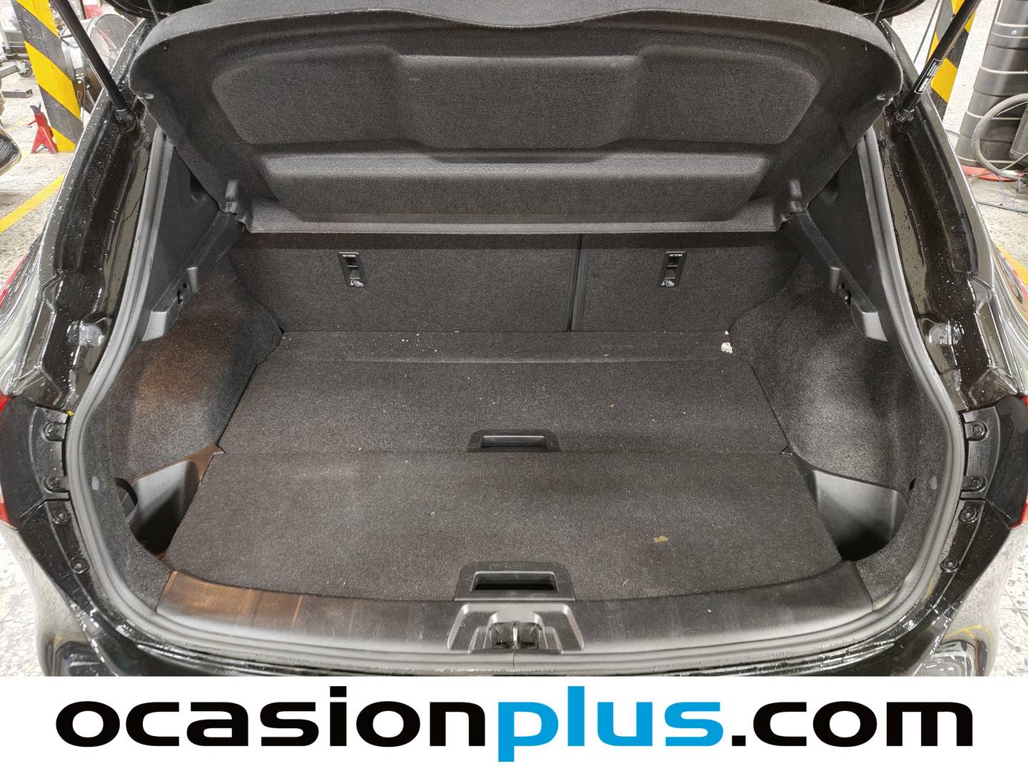 Fotos maletero Nissan QASHQAI Nissan Qashqai 1.5 dCi N-Connecta 4x2 (110 CV)