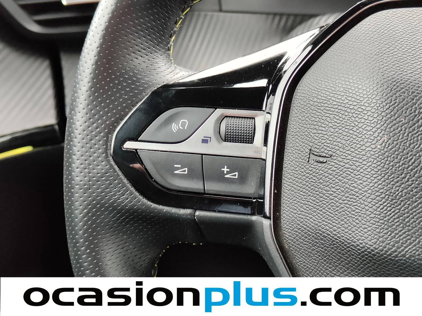 Foto Peugeot 2008 Peugeot 2008 PureTech 130 S&S GT Line (130 CV)