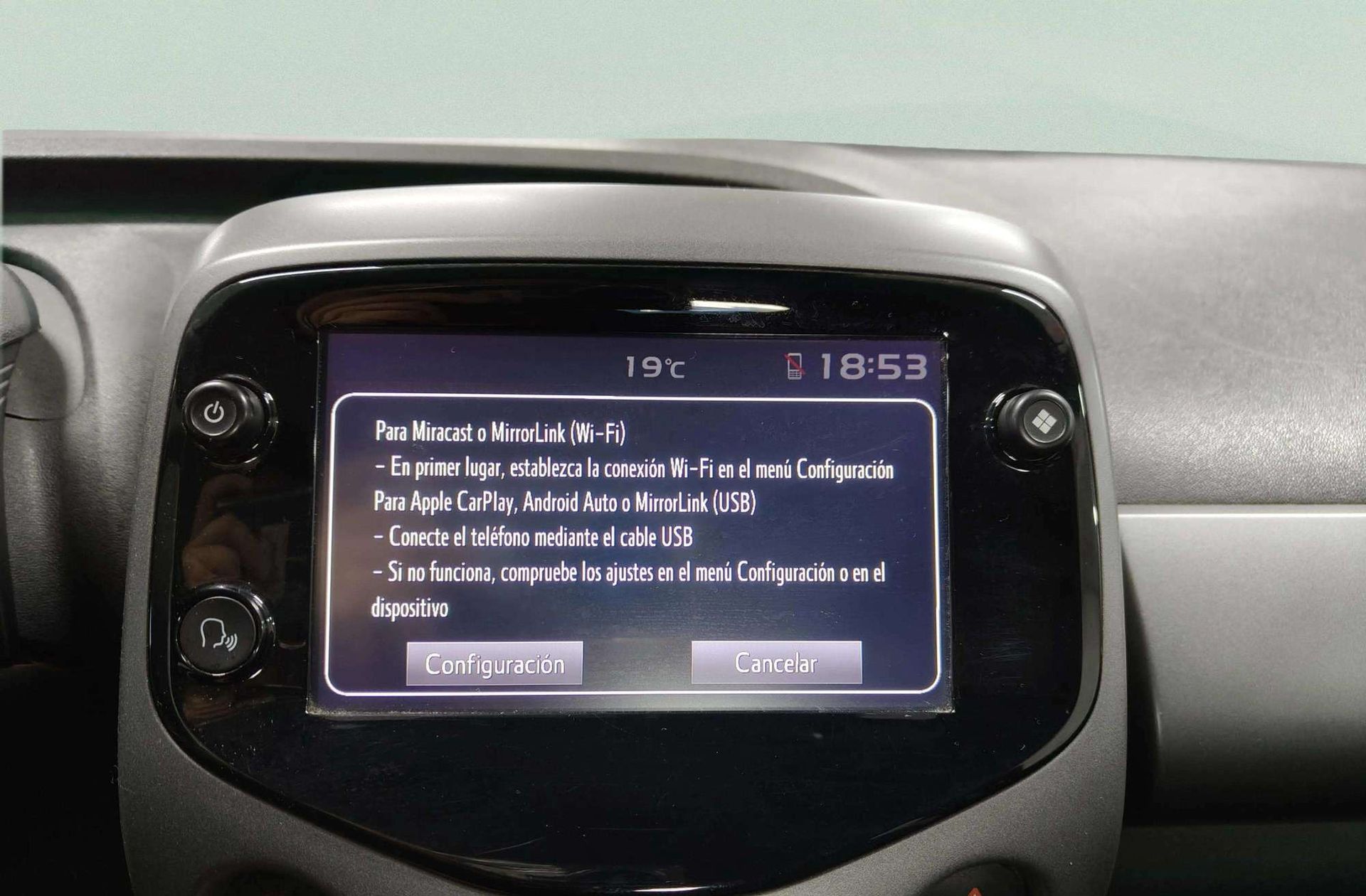 Toyota Aygo 1.0 70 x-play - foto 7