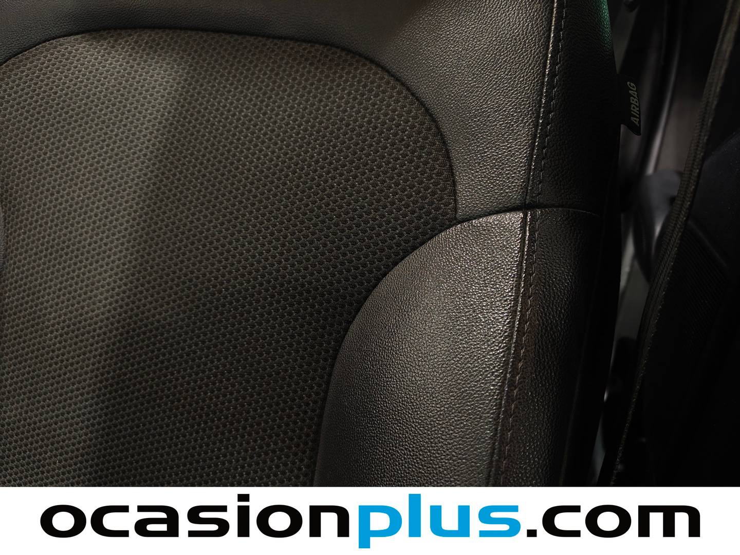 Accesorios del Hyundai ix35 Hyundai ix35 1.7 CRDI Tecno Star Sky 4x2  (115 CV)