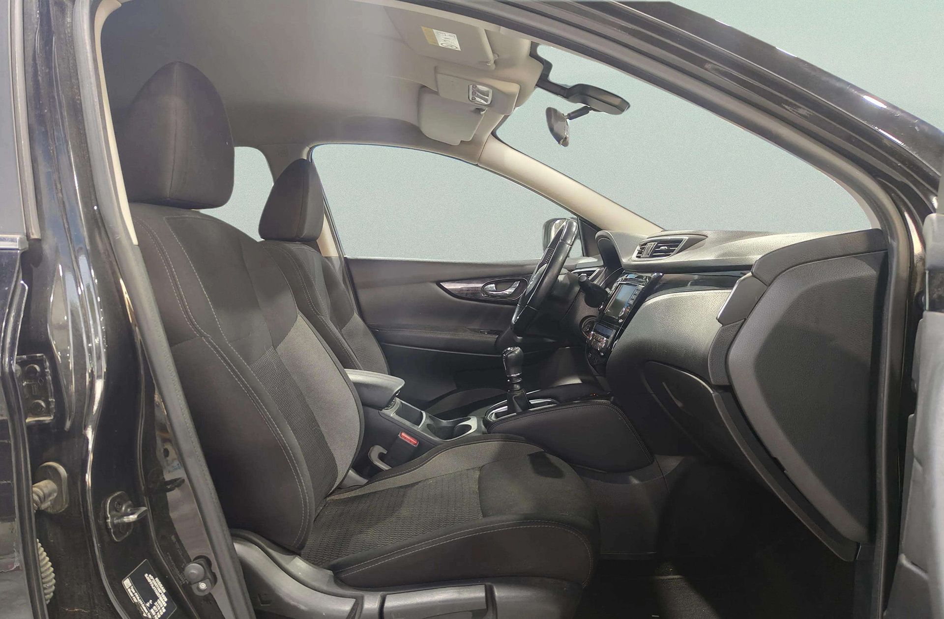 Nissan Qashqai DIG-T 140 Acenta 4x2 - foto 16