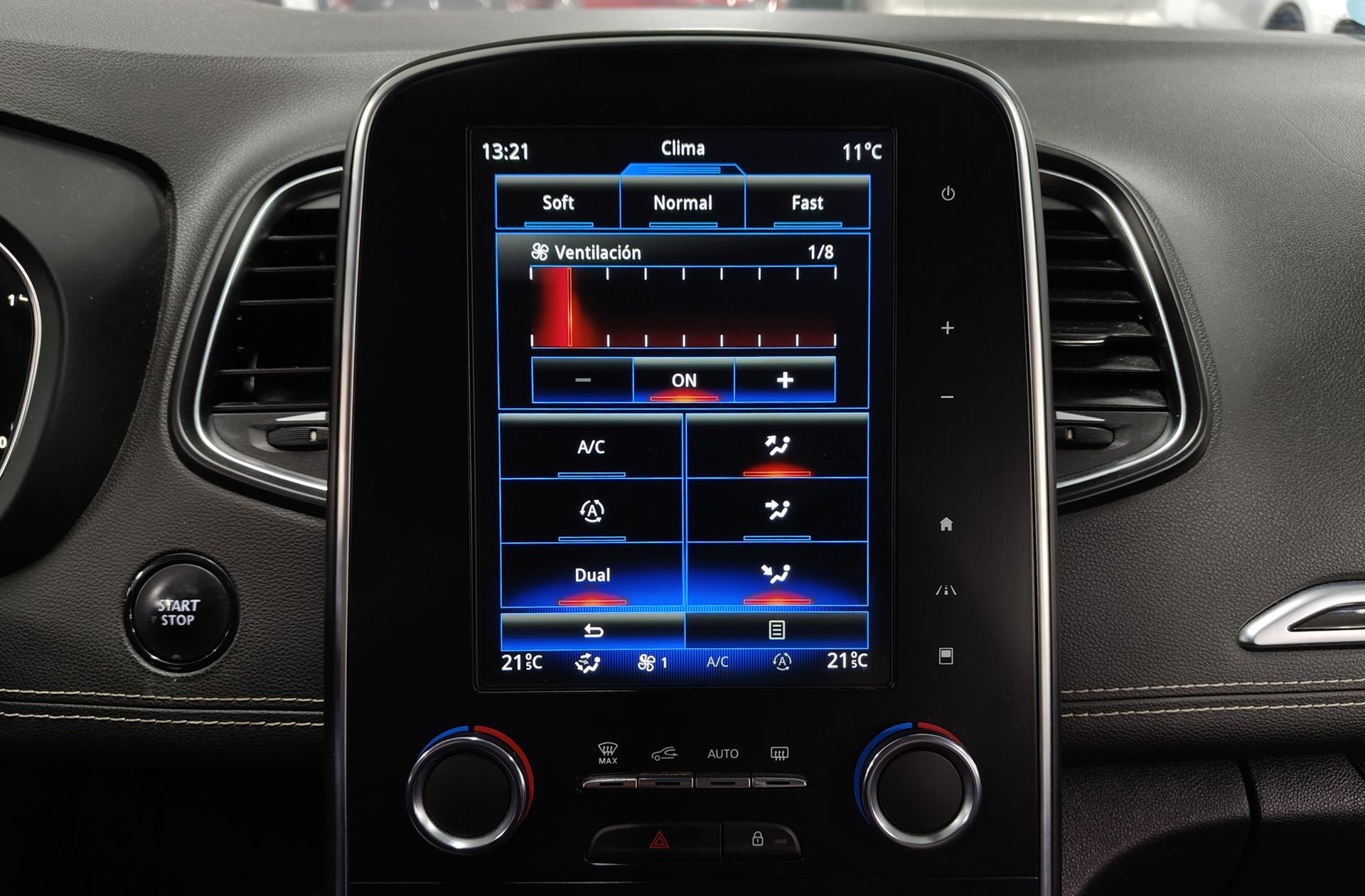 Renault Grand Scénic Zen Blue dCi 7 plazas - foto 31