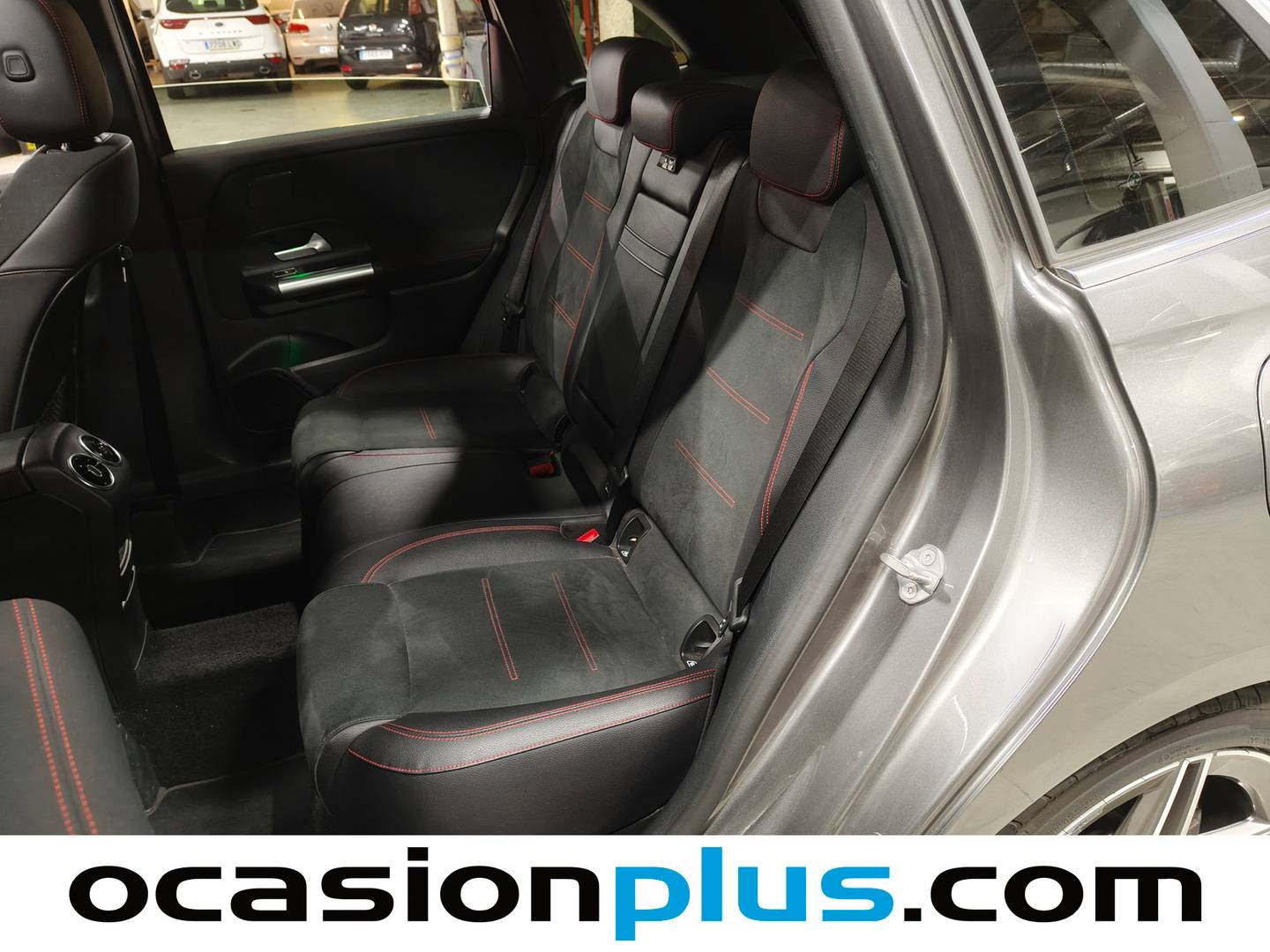 Foto asientos traseros Mercedes Clase B Mercedes-Benz Clase B Clase B 220 4Matic (190 CV)