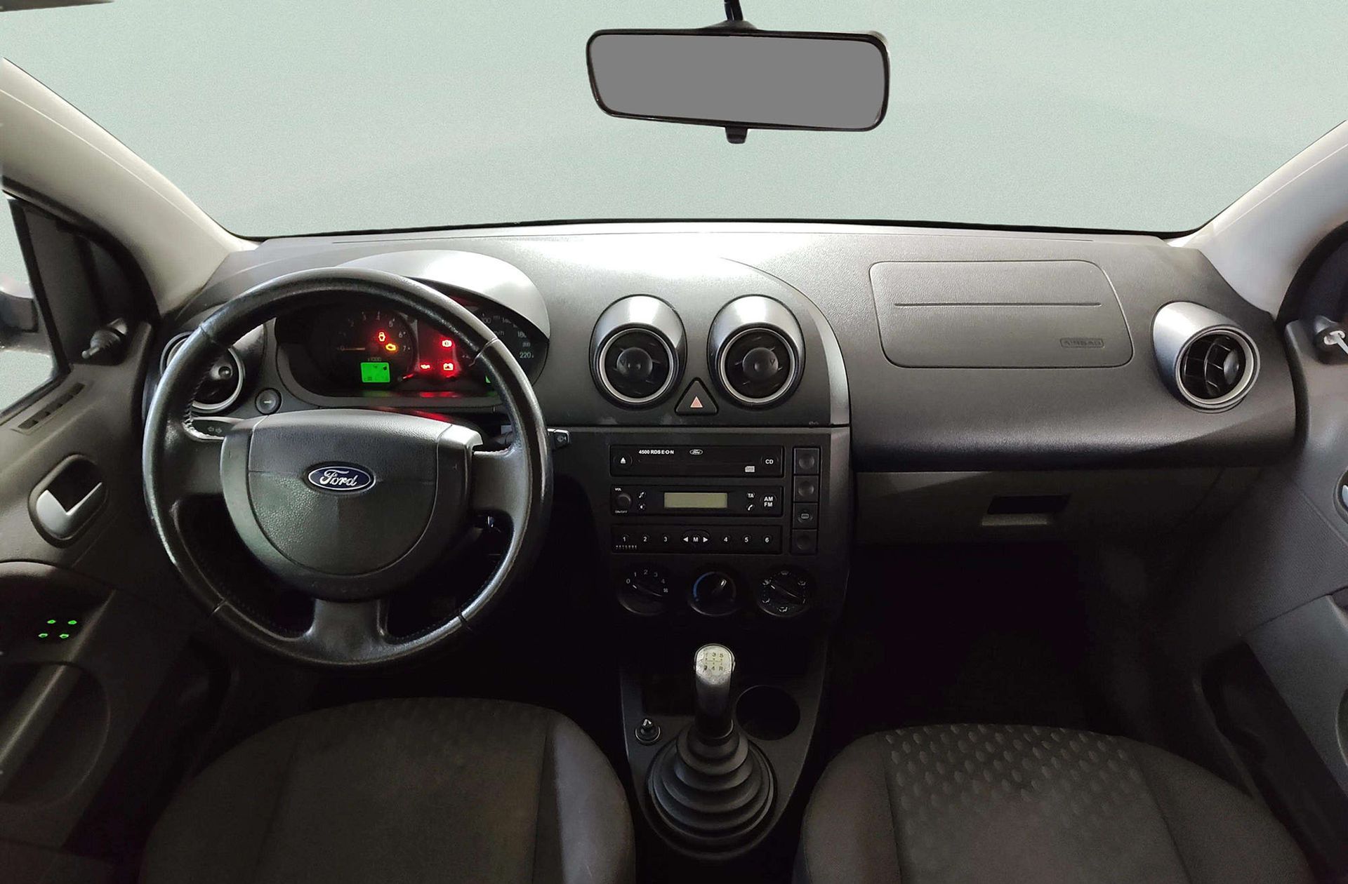 Ford Fiesta 1.6 Trend - foto 6