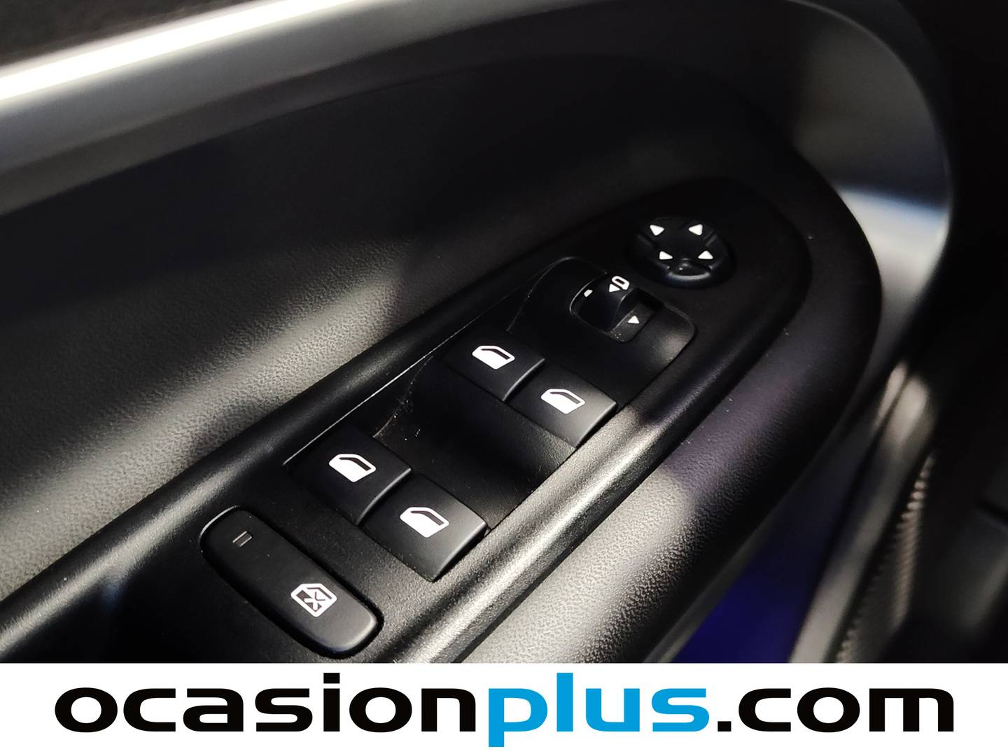 Foto Jeep Avenger Jeep Avenger 1.2 G Summit (100 CV)