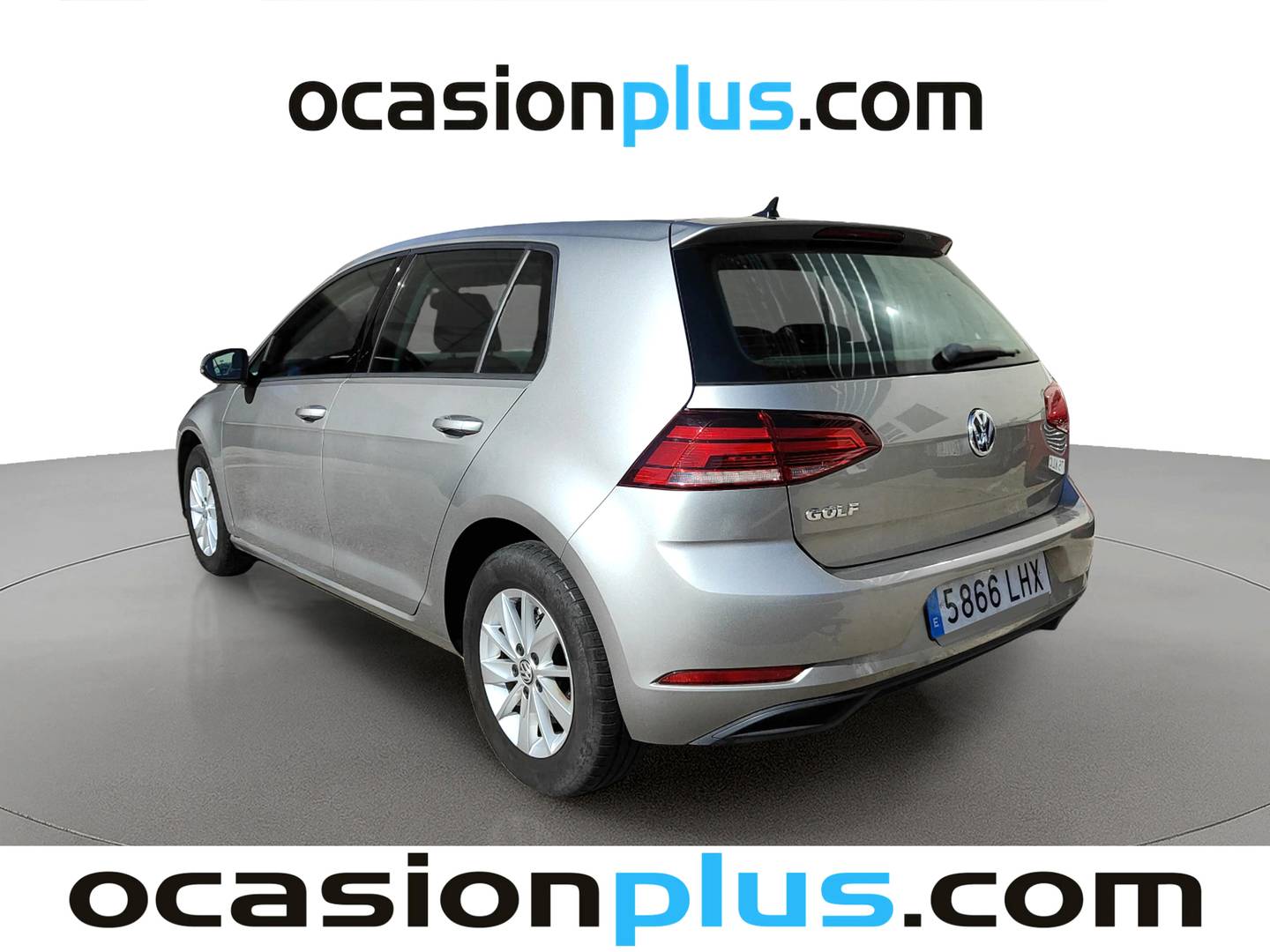 Foto trasera Volkswagen Golf Volkswagen Golf Business 1.0 TSI (115 CV) izquierda