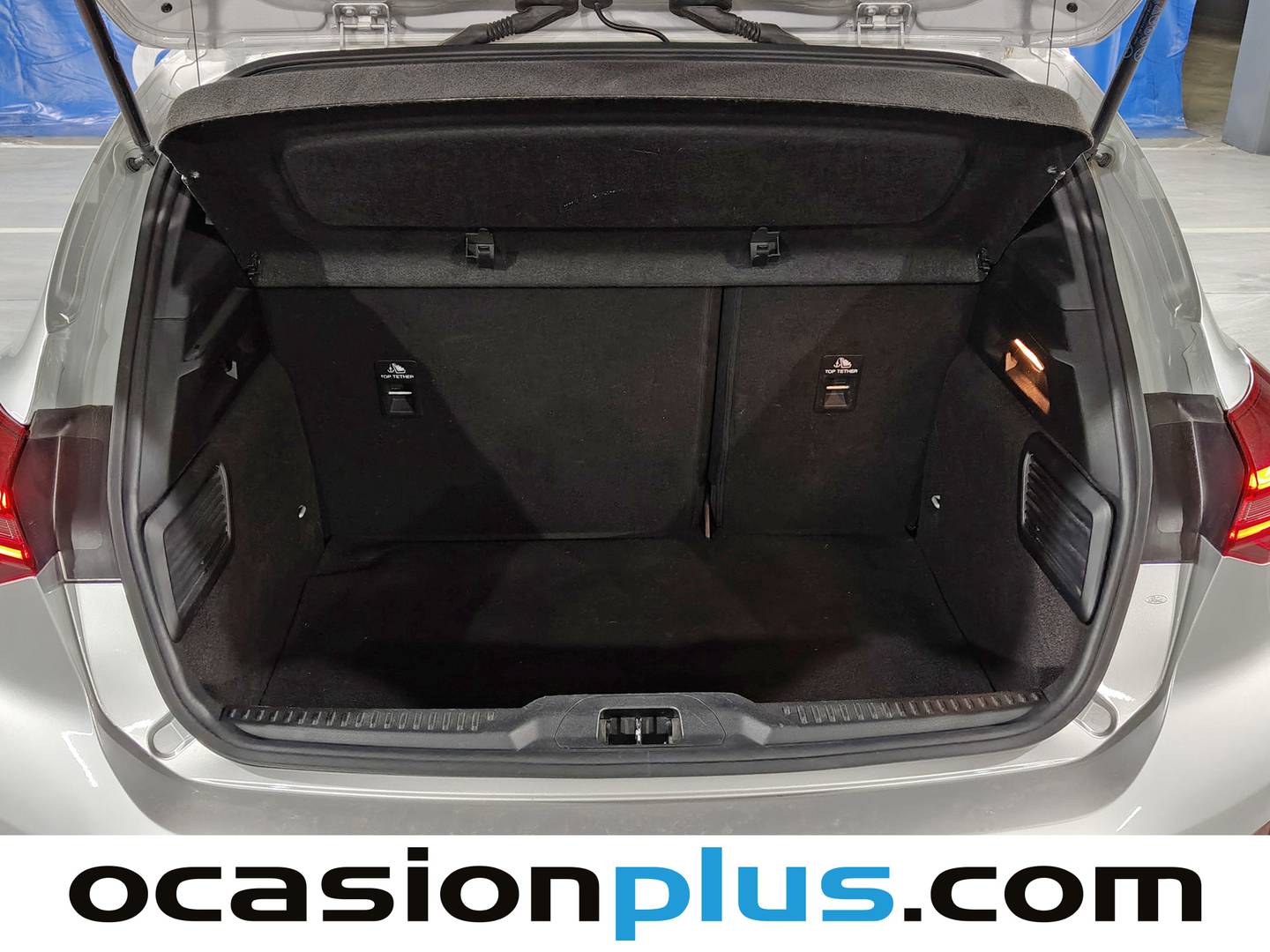 Fotos maletero Ford Focus Ford Focus 1.0 Ecoboost MHEV ST-Line Auto (155 CV)