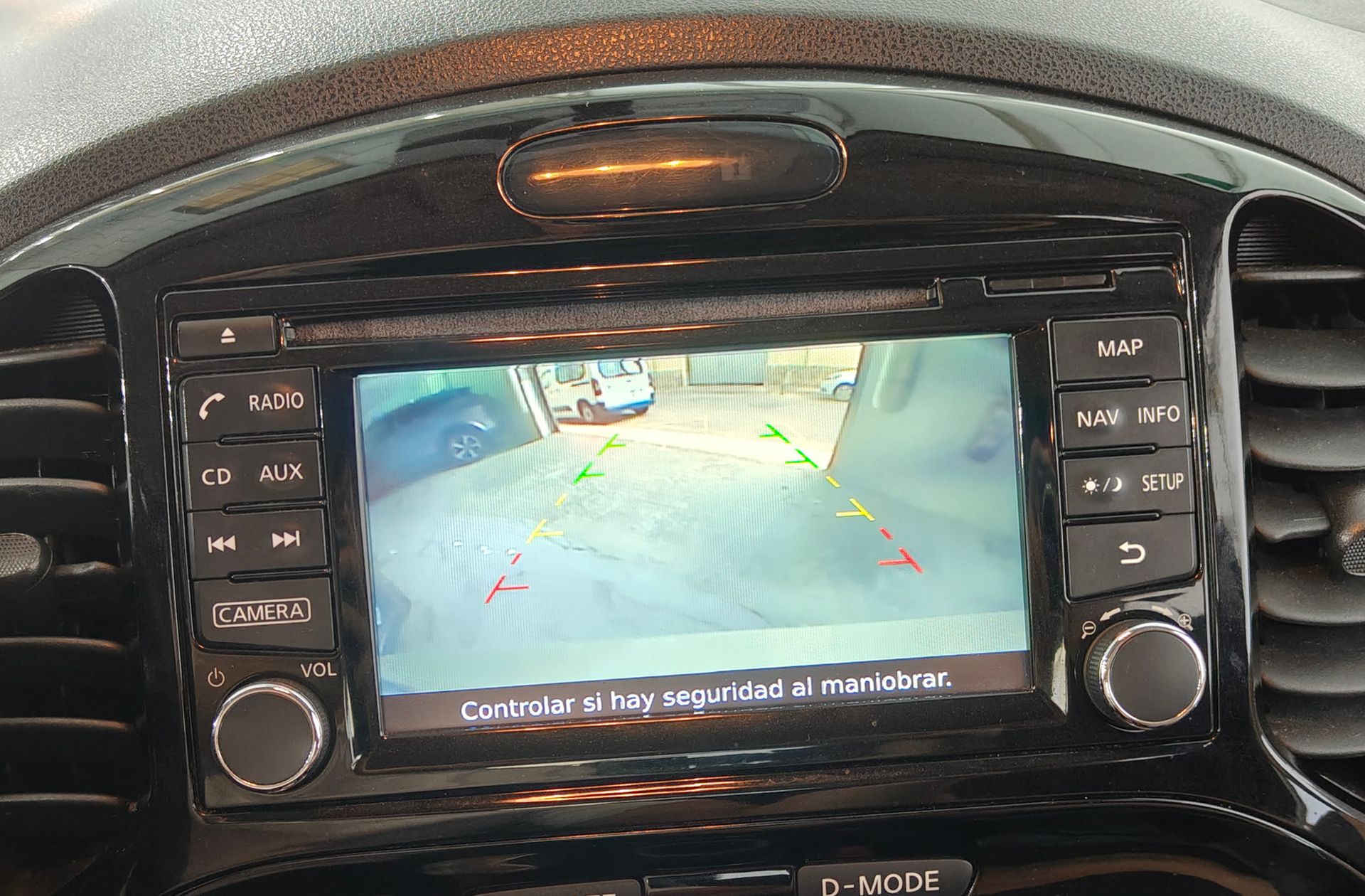 Nissan Juke dCi 110 N-Connecta - foto 8