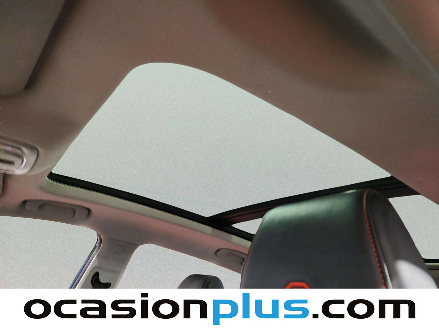 Extras y acabados del MG ZS MG ZS 1.0T Luxury (111 CV)