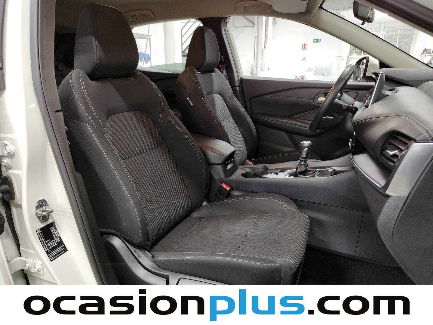 Nissan QASHQAI Nissan Qashqai DIG-T 140 mHEV Acenta 4x2 (140 CV) manual