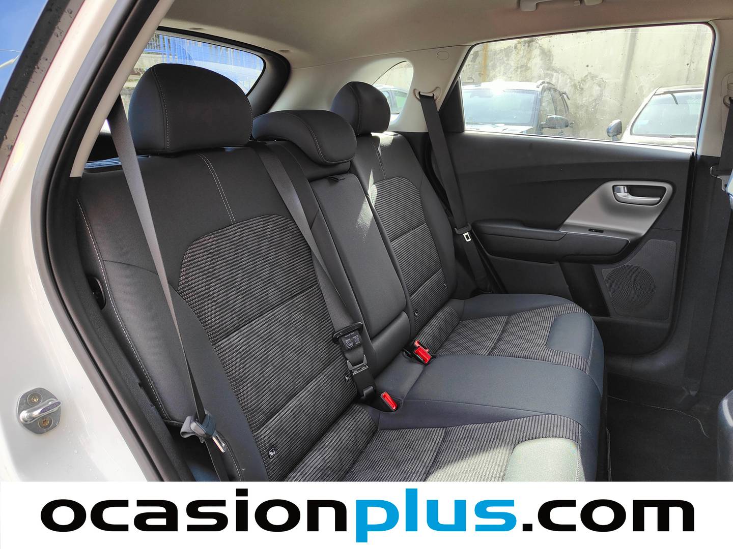 KIA Niro KIA Niro 1.6 GDi HEV Híbrido Business (141 CV) al mejor precio