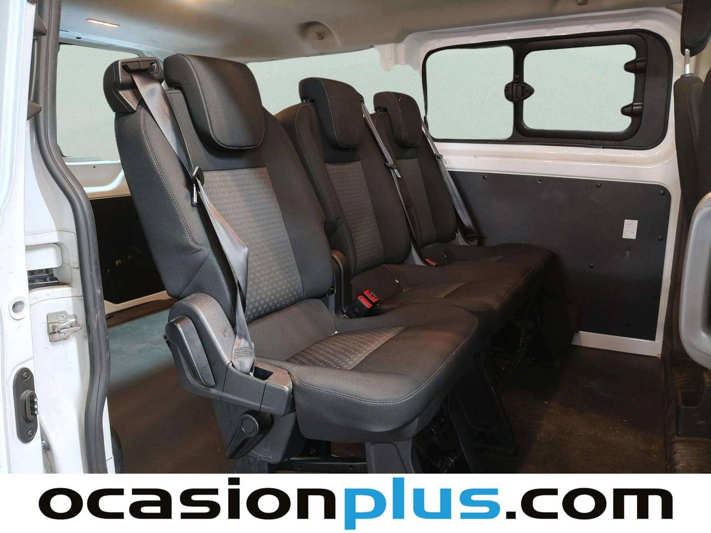 Foto asientos traseros Ford Transit Custom Ford Transit Custom Kombi 2.0 TDCI 320 L1 Trend (130 CV)