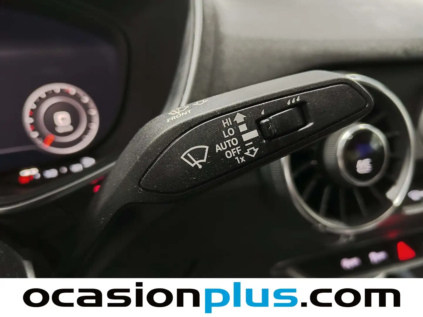 Foto Audi TT Audi TT Coupe Coupe Black line 1.8 TFSI Pack S-line  (180 CV) S tronic