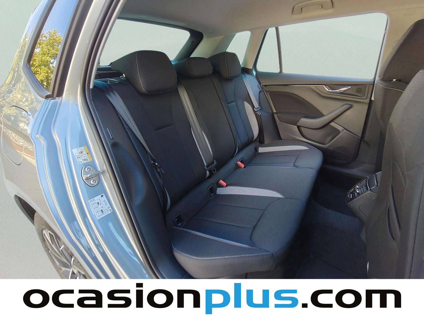 Skoda Kamiq Skoda Kamiq 1.0 TSI Selection DSG (115 CV) seminuevo