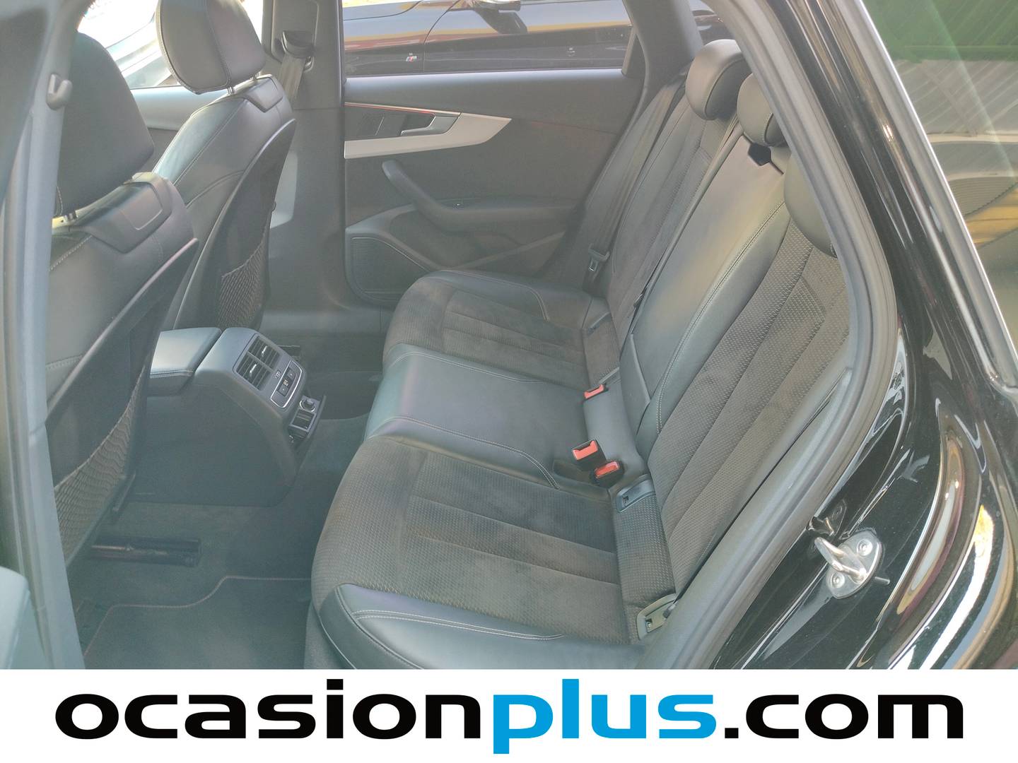 Foto asientos traseros Audi A4 Audi A4 Avant Sport Edition 3.0 TDI Quattro (272 CV) Tiptronic