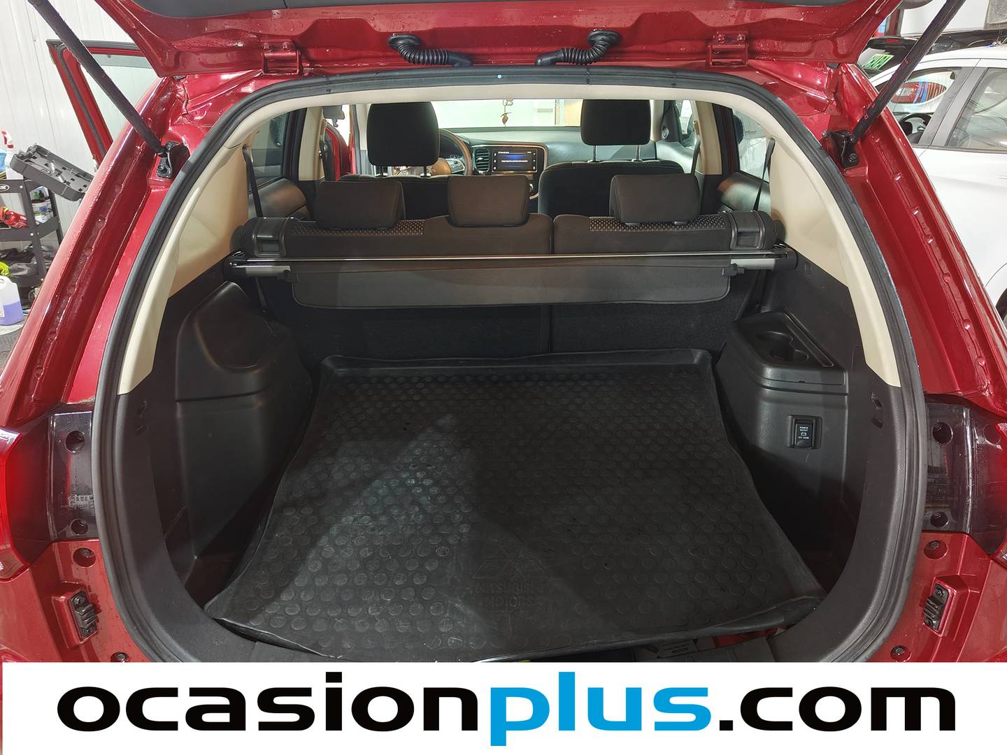 Foto Mitsubishi Outlander Mitsubishi Outlander 200 MPI Motion 2WD CVT (150 CV) GLP