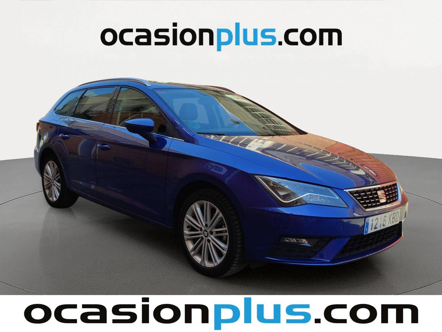 Foto delantera Seat León Seat León ST 2.0 TDI S&S Xcellence (150 CV) derecha