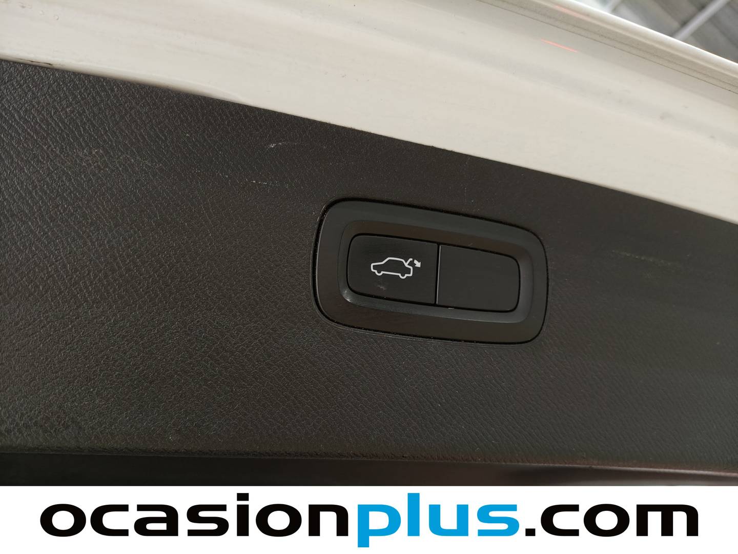 Volvo XC90 Volvo XC90 D5 Momentum AWD Auto 7 Plazas (235 CV) km 0