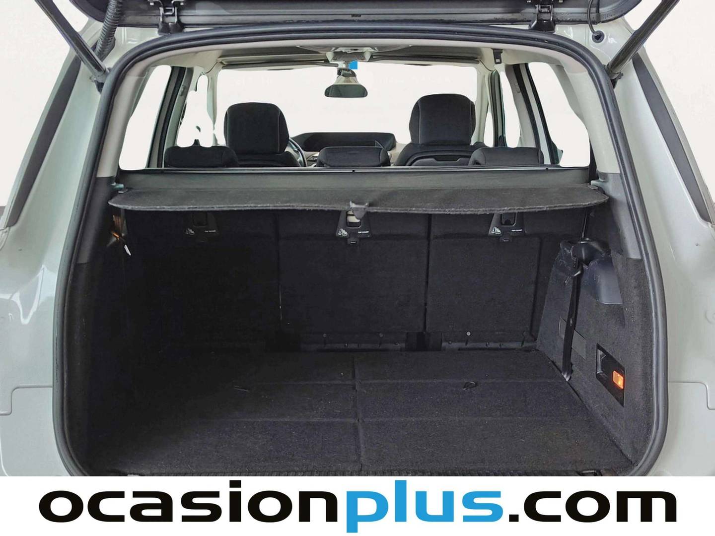 Foto Citroën Grand C4 Picasso Citroën Grand C4 Picasso PureTech 130 Shine S&S (130 CV) 7 Plazas siete plazas