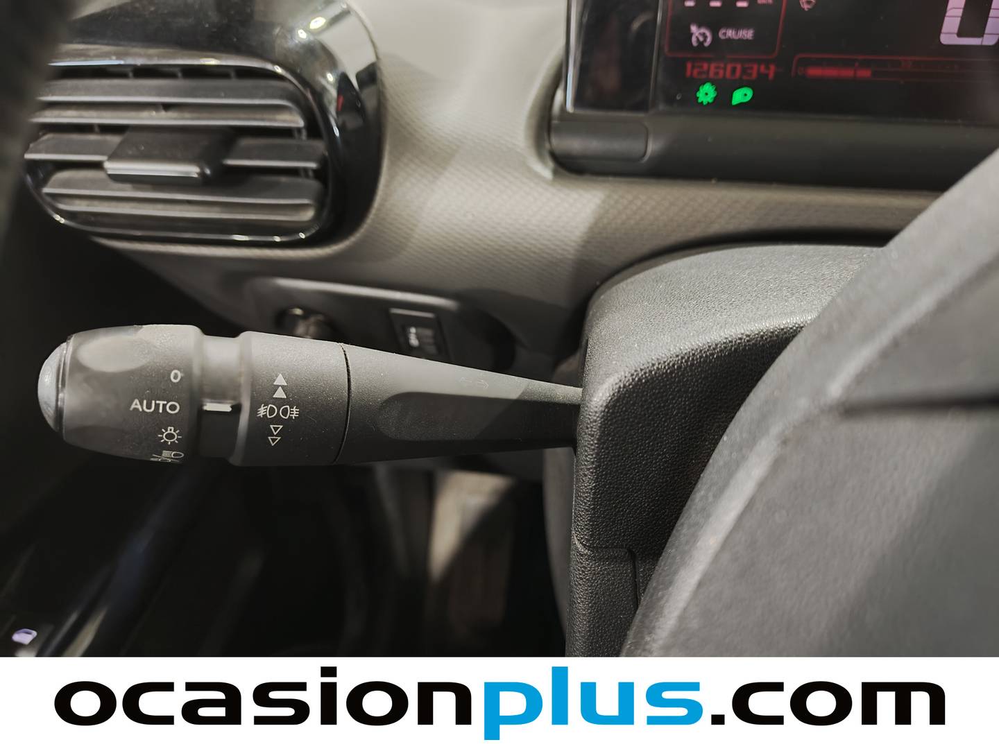 Equipamiento del Citroën C4 Cactus Citroen C4 Cactus BlueHDi 100 Feel Edition (100 CV)