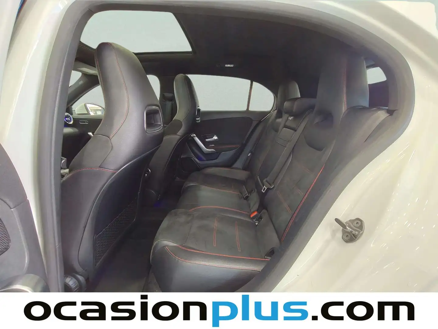 Foto Mercedes Clase A Mercedes-Benz Clase A 180d 85 kW (116 CV) Pack AMG