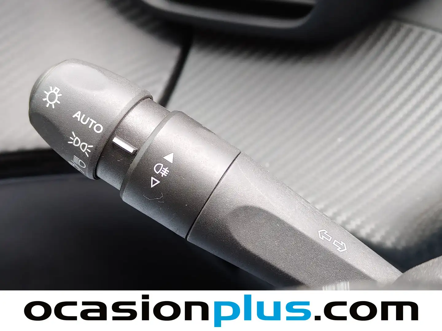 Foto Peugeot 208 Peugeot 208 PureTech 100 Allure (100 CV)