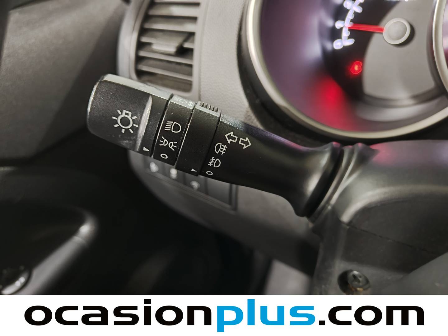 Extras y acabados del KIA Venga Kia Venga 1.6 CRDI VGT Concept Eco-Dynamics (115 CV)