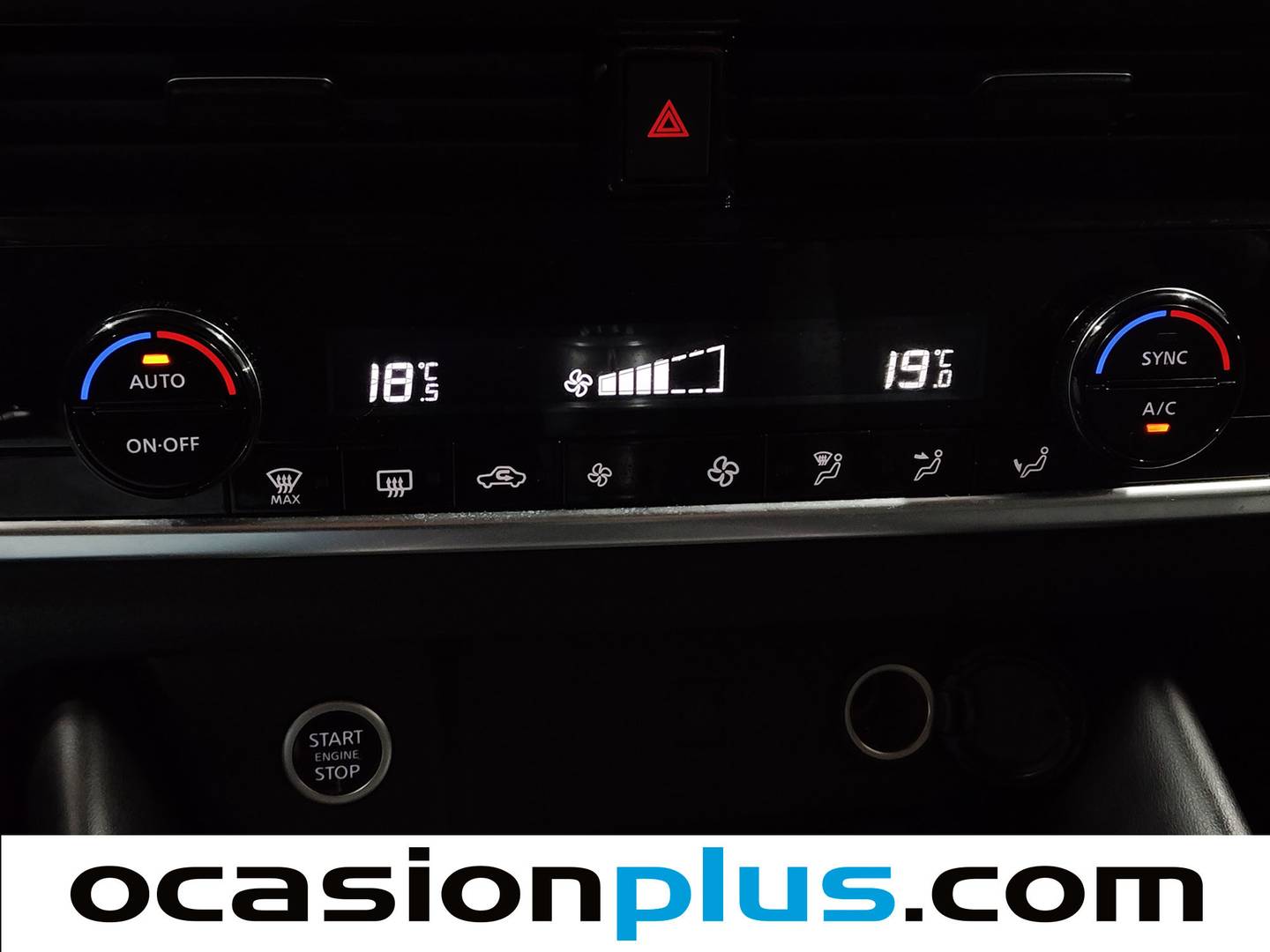 Foto Nissan QASHQAI Nissan Qashqai DIG-T 140 N-Connecta (140 CV)