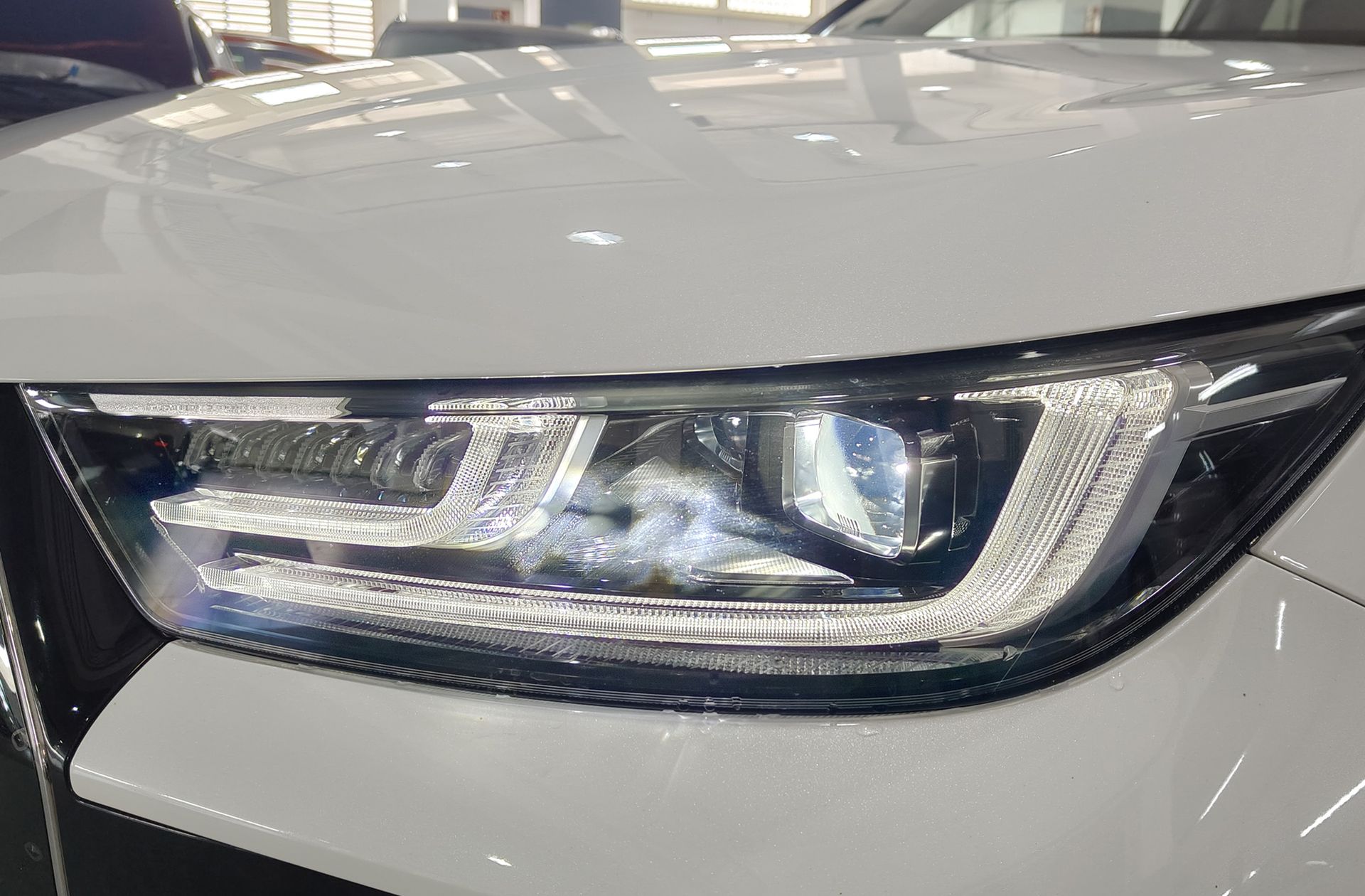 Ebro s700 1.5 T-GDi PHEV Luxury E-CVT - foto 16