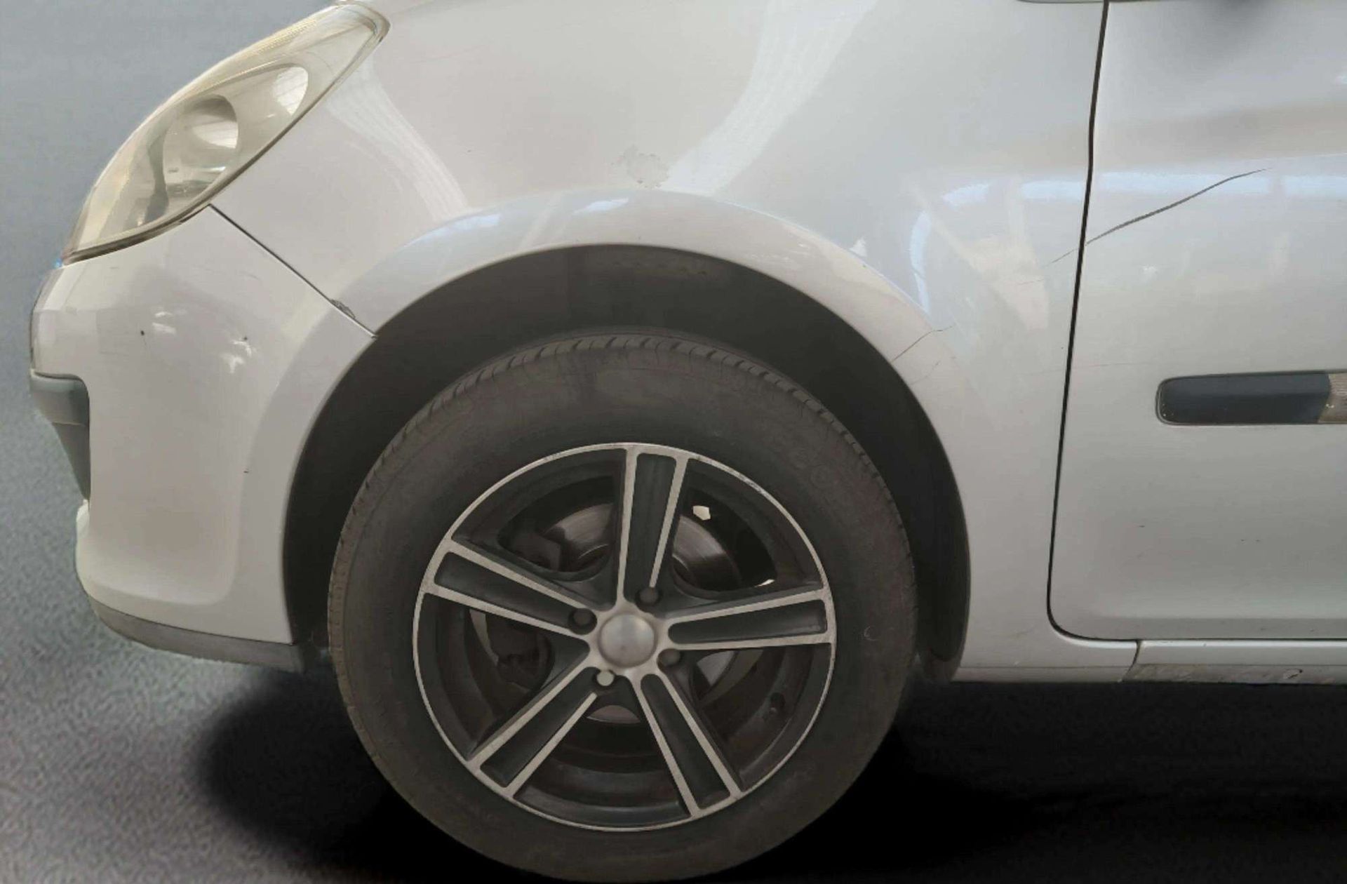 Renault Clio 1.2 16v Pack Authentique - foto 25