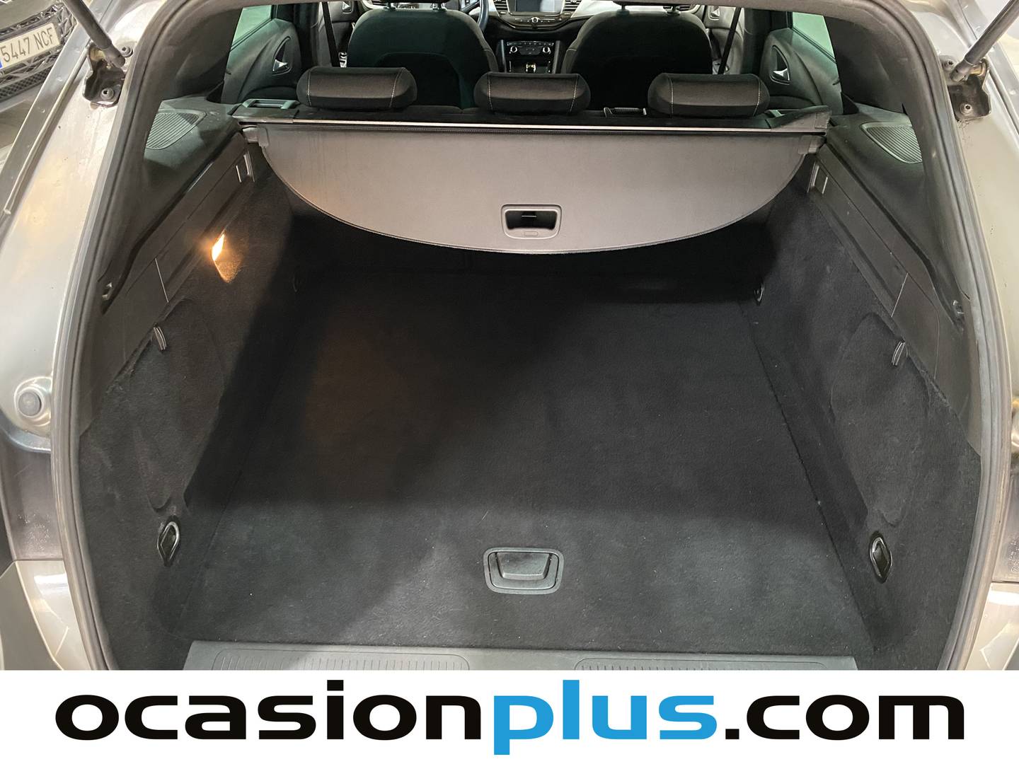 Fotos maletero Opel Astra Opel Astra Sports Tourer 1.4T SHT S/S Business Elegance CVT (145 CV)