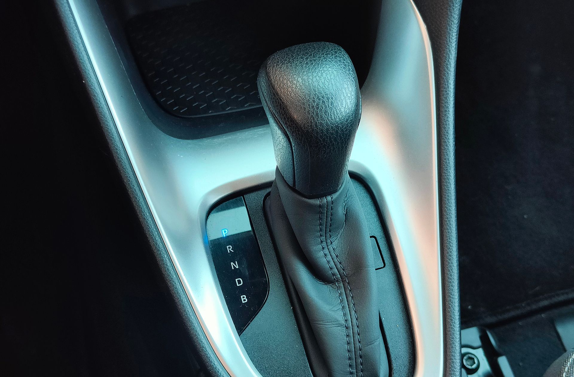 Toyota Yaris 120H Business Plus - foto 5