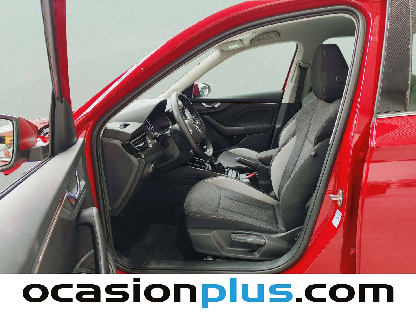 Foto asientos delanteros Skoda Kamiq Skoda Kamiq 1.5 TSI Style DSG (150 CV)