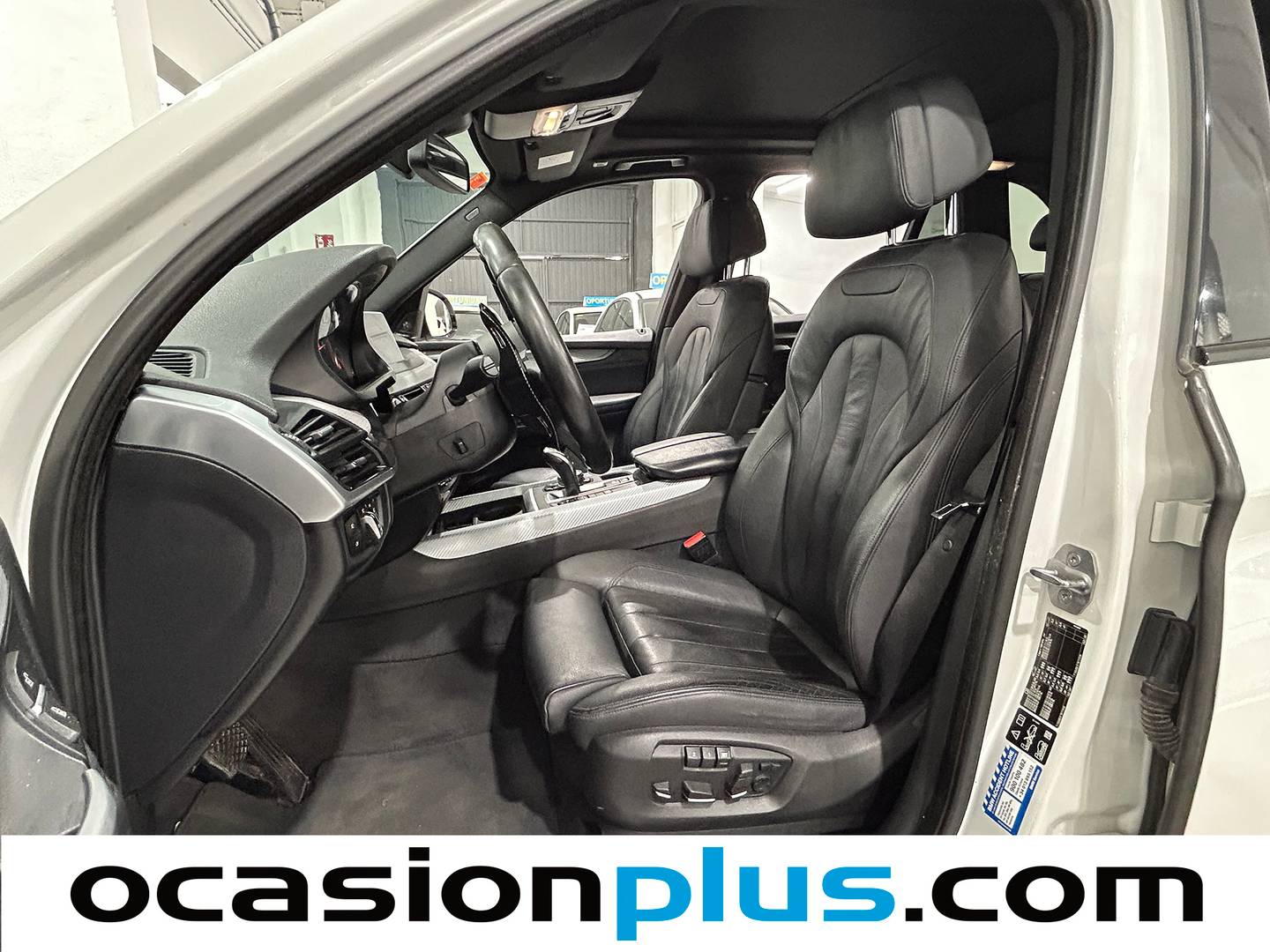 Foto asientos delanteros BMW X5 BMW X5 xDrive30d (258 CV) Pack M