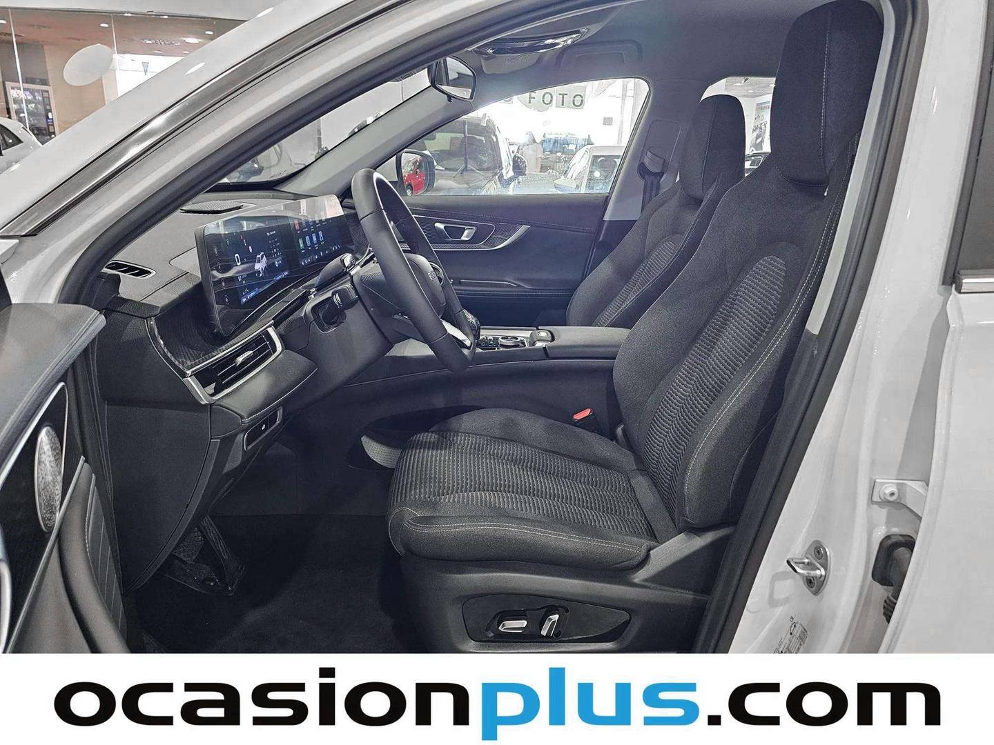 Foto asientos delanteros EBRO S700 EBRO S700 1.6 TGDI Comfort DCT  (147 CV)