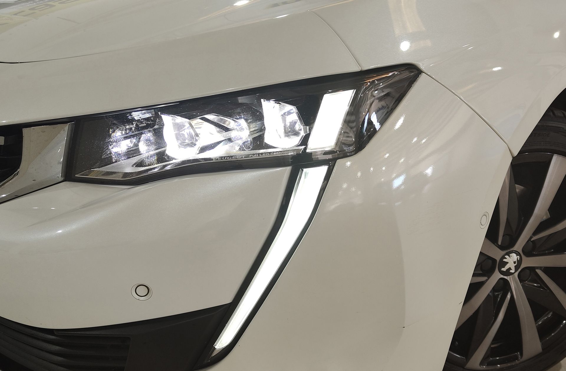 Peugeot 508 BlueHDi 160 GT Line EAT8 - foto 17