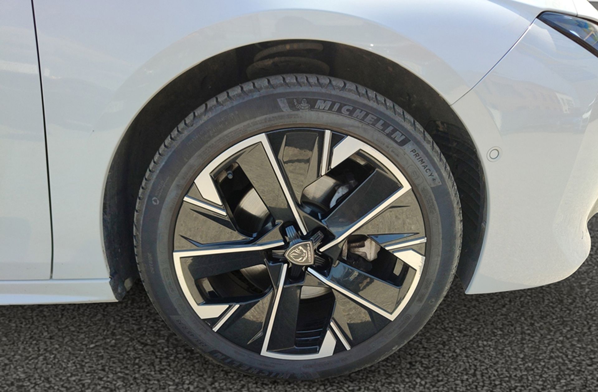 Peugeot 508 SW BlueHDi 130 GT EAT8 - foto 38