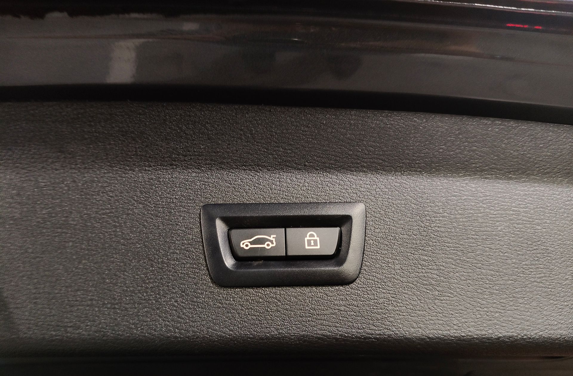 BMW X1 sDrive18i - foto 20