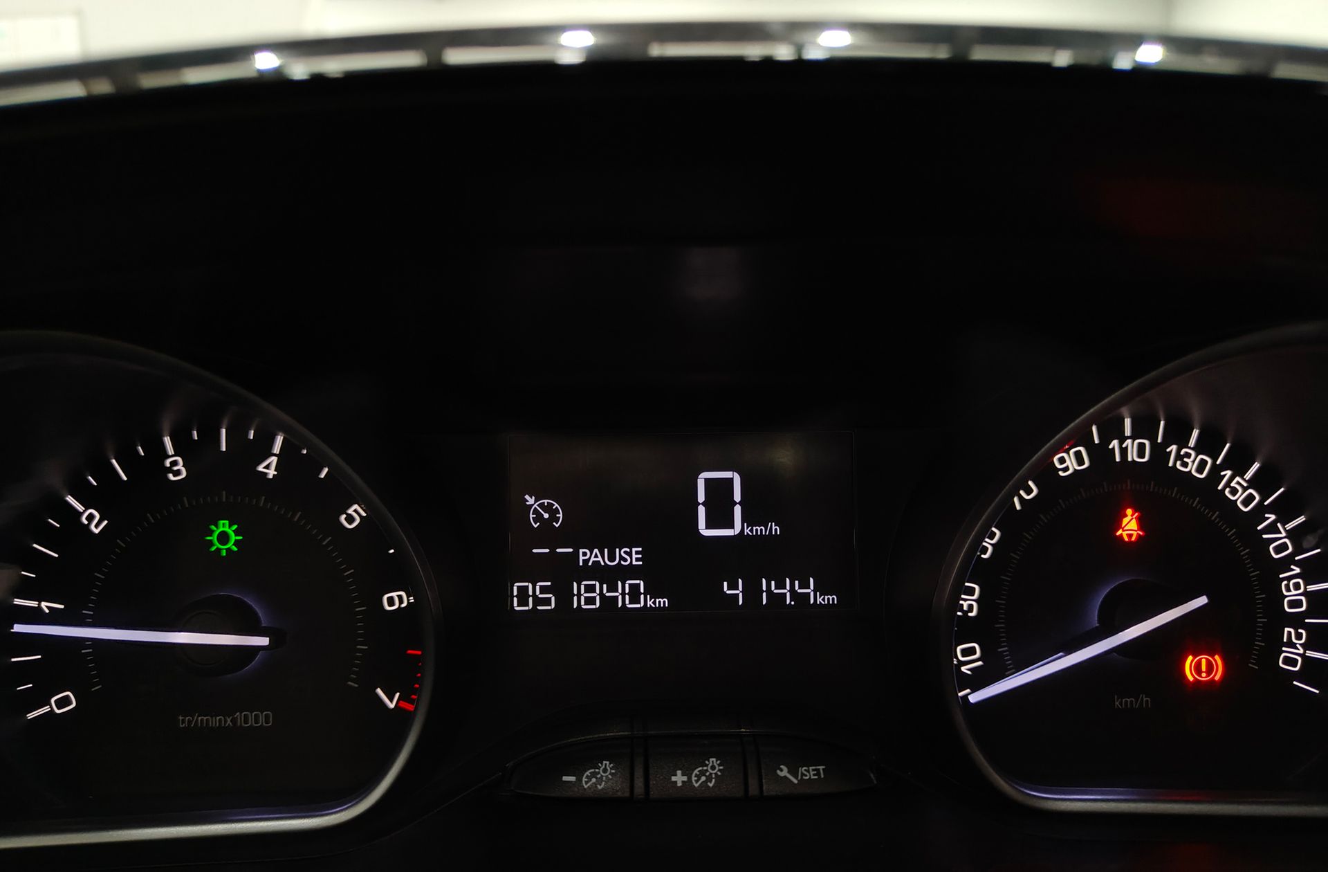 Peugeot 208 1.2 PureTech Active - foto 8