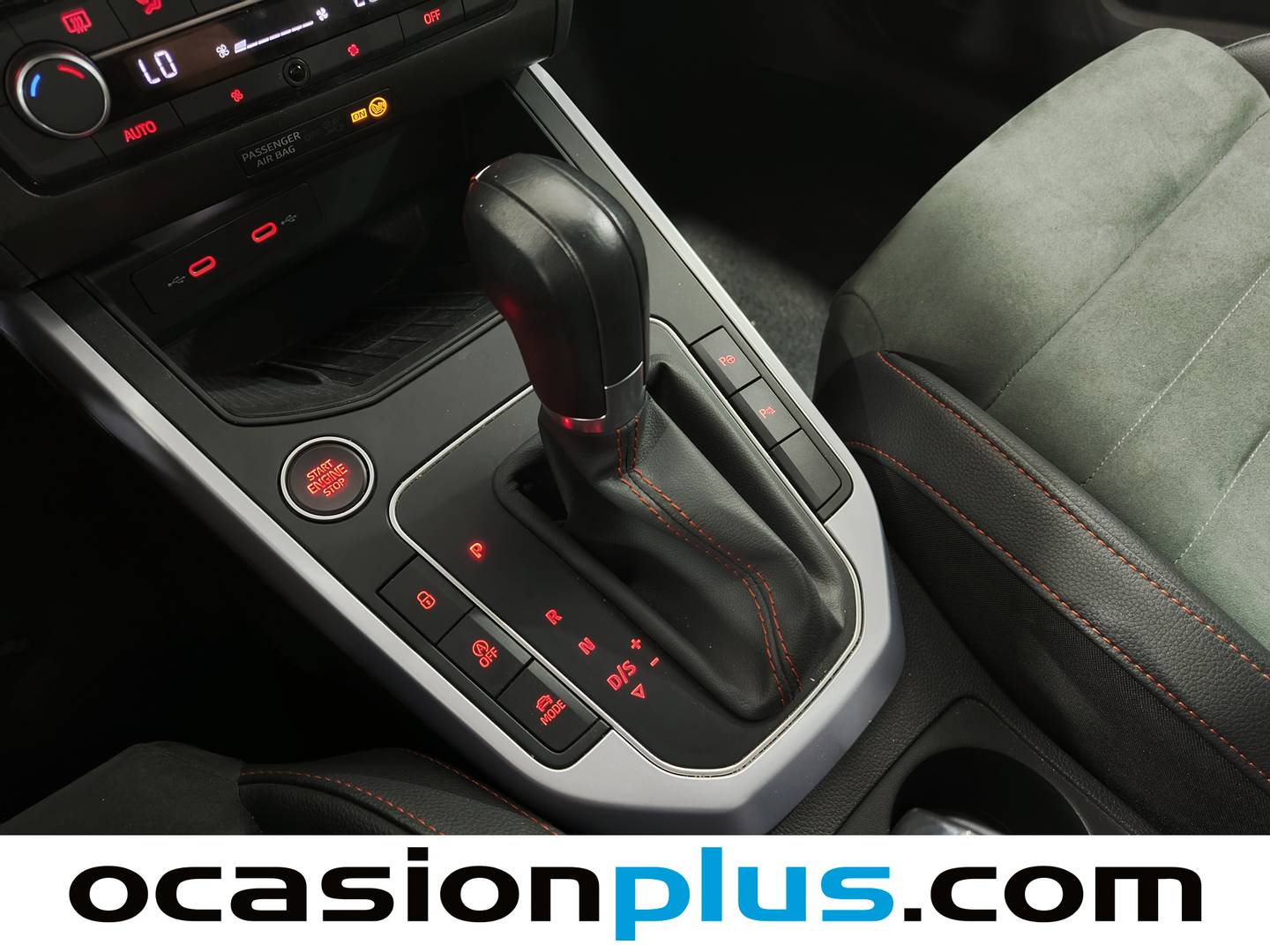 Foto Seat Arona SEAT Arona 1.5 TSI FR XL DSG (150 CV)