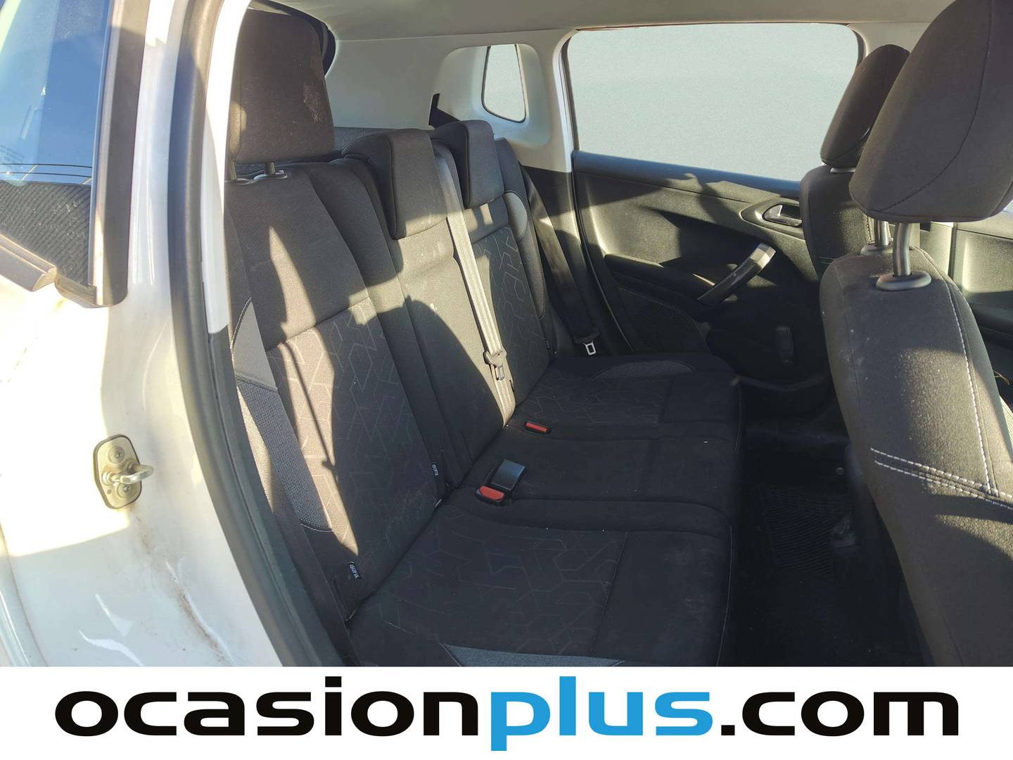 Peugeot 2008 Peugeot 2008 BlueHDi 100 S&S Active (100 CV) al mejor precio