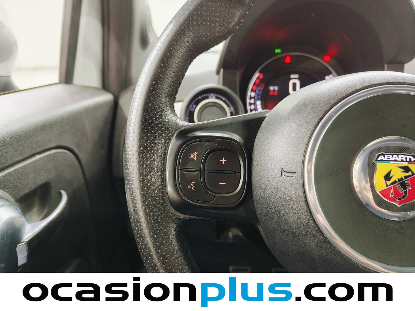 Foto Abarth 500 Abarth 500 1.4 16v T-Jet 595 (145 CV)