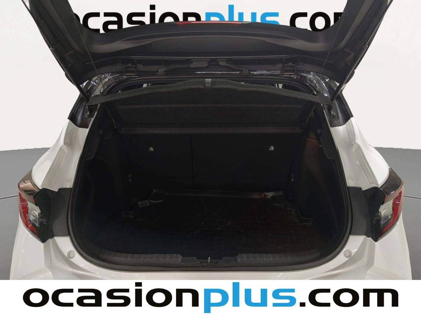 Fotos maletero Toyota Corolla Toyota Corolla 140H Style Edition (140 CV)