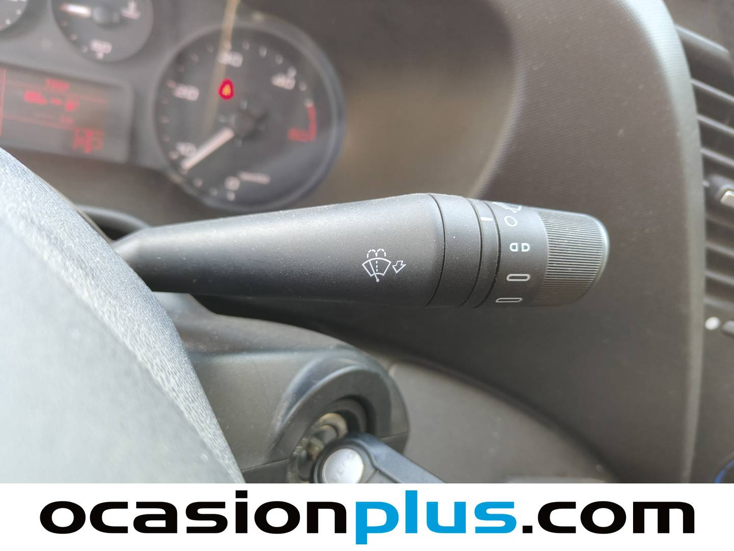 Foto Iveco Daily Iveco Daily Furgon 35S 16 H 4100/H2 (156 CV)