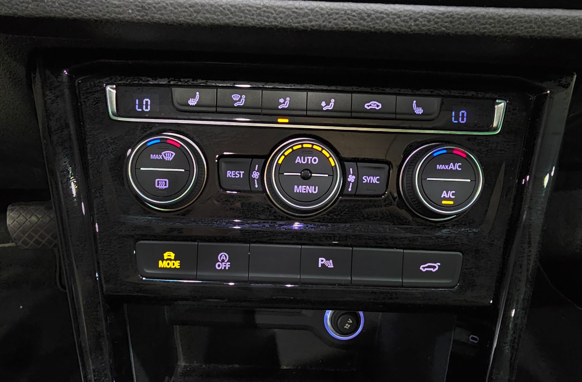 Volkswagen Touran Sport 1.5 TSI DSG Pack R-Line - foto 39