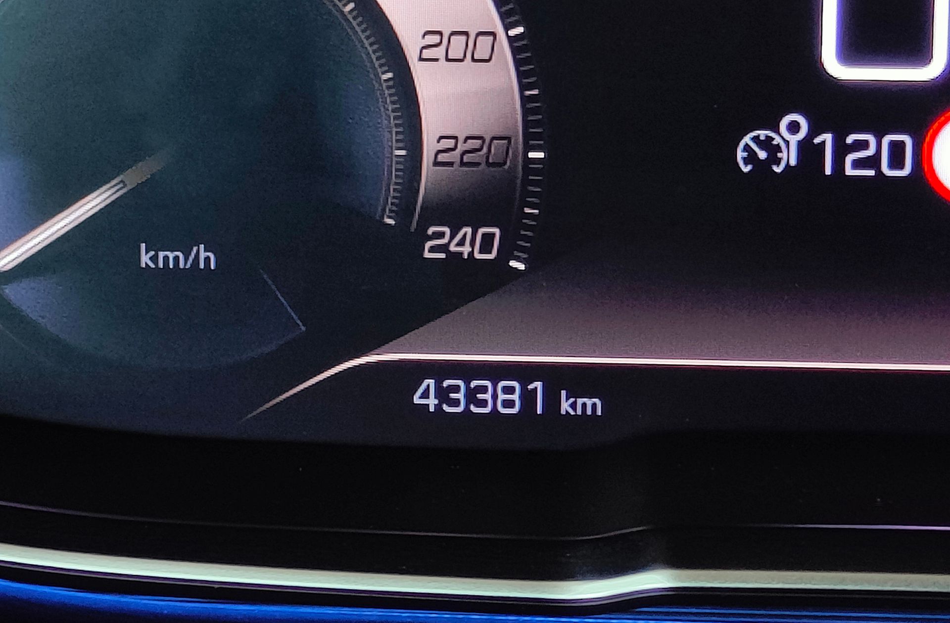 Peugeot 3008 PureTech 130 GT EAT8 - foto 11