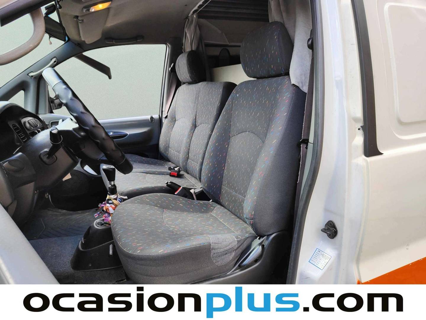Foto asientos delanteros Hyundai H-1 Hyundai H-1 Camperizado H-1 Camperizado 2.5 TCi (99 CV)