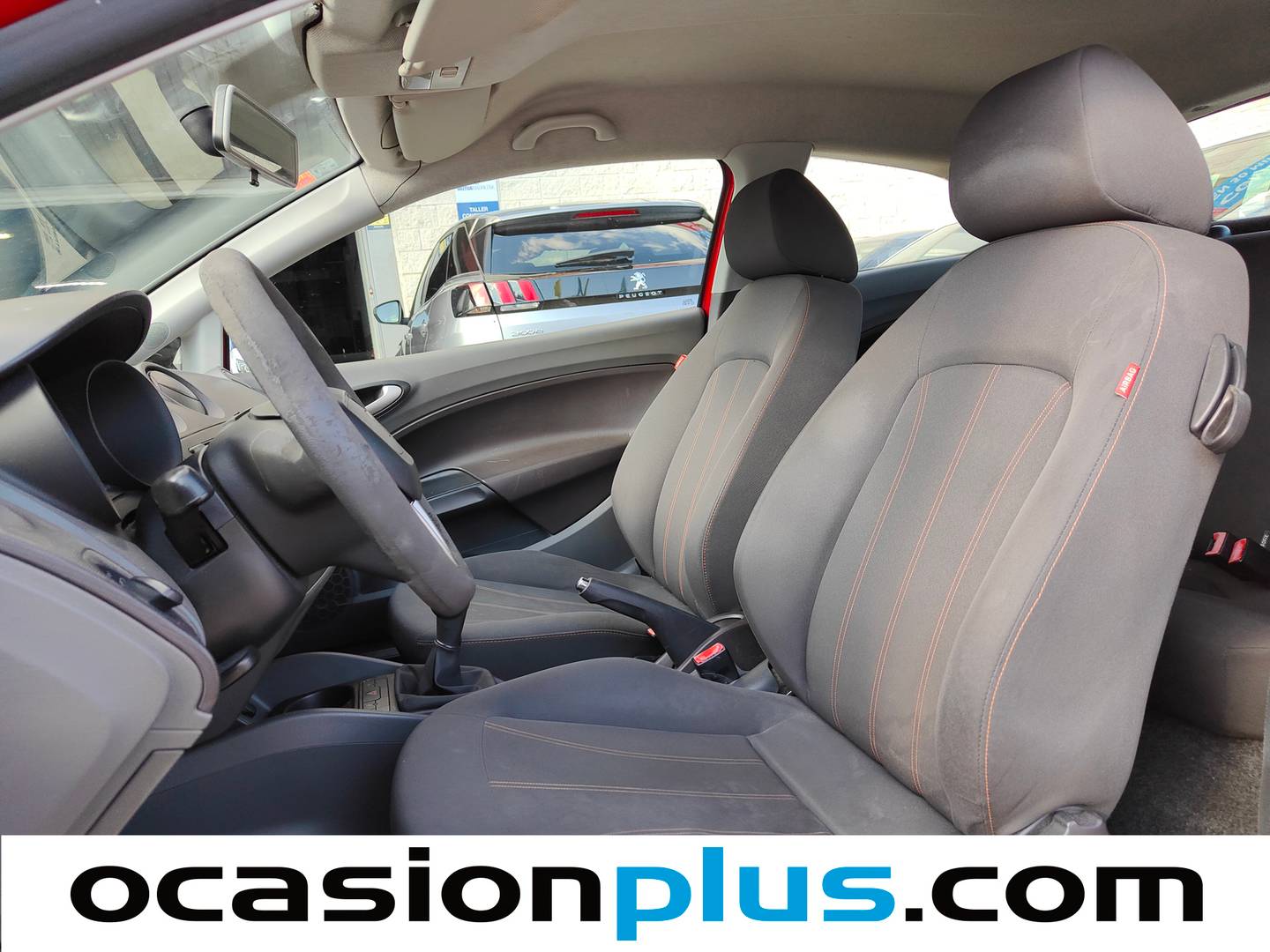 Foto asientos delanteros Seat Ibiza Seat Ibiza SC 1.2 Emocion (60 CV)