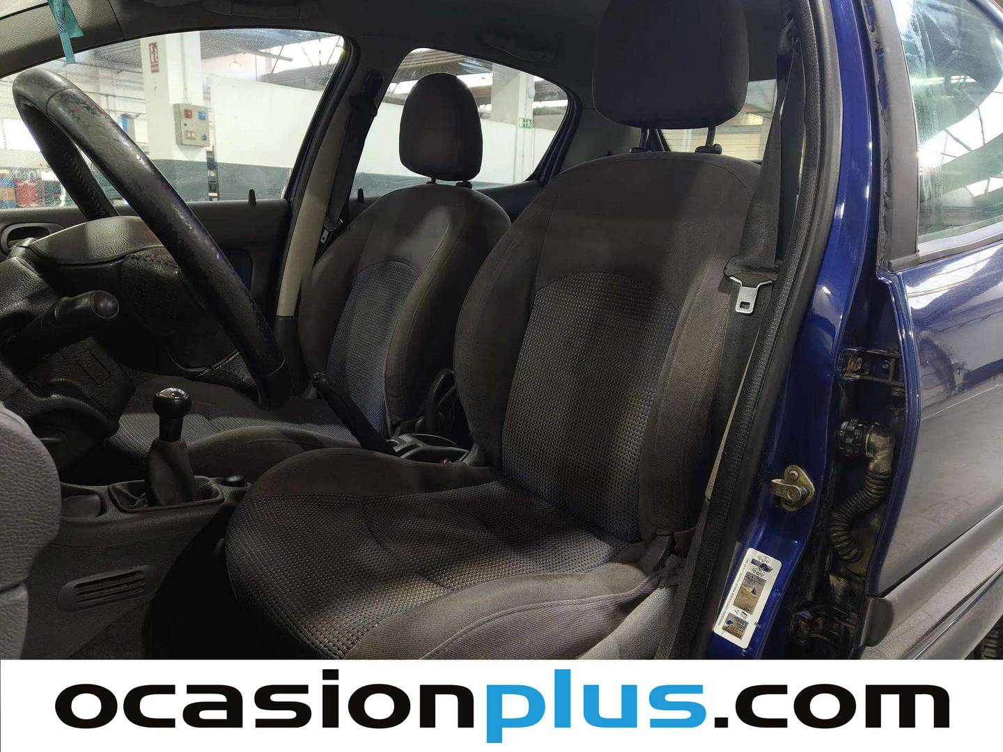 Foto asientos delanteros Peugeot 206 Peugeot 206 1.4 HDI X-Line (70 CV)